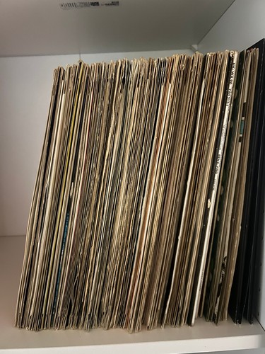 100 lps maxi singles - 100,